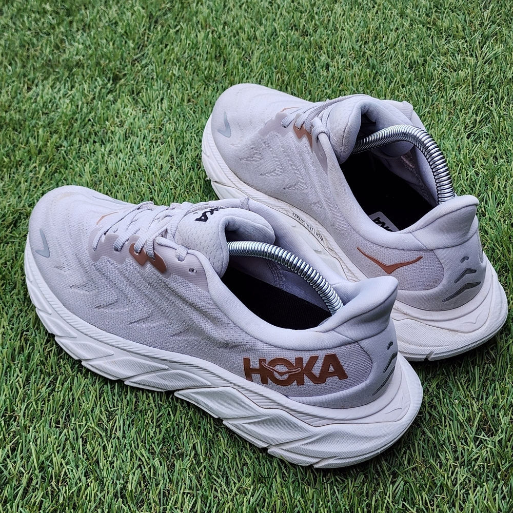 HOKA ARAHI 6 - Womens Athletic Shoes - SIZE 8B - Picture 7 of 9